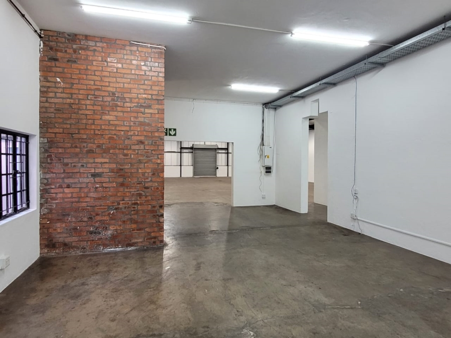 To Let Commercial Property for Rent in Maitland Western Cape